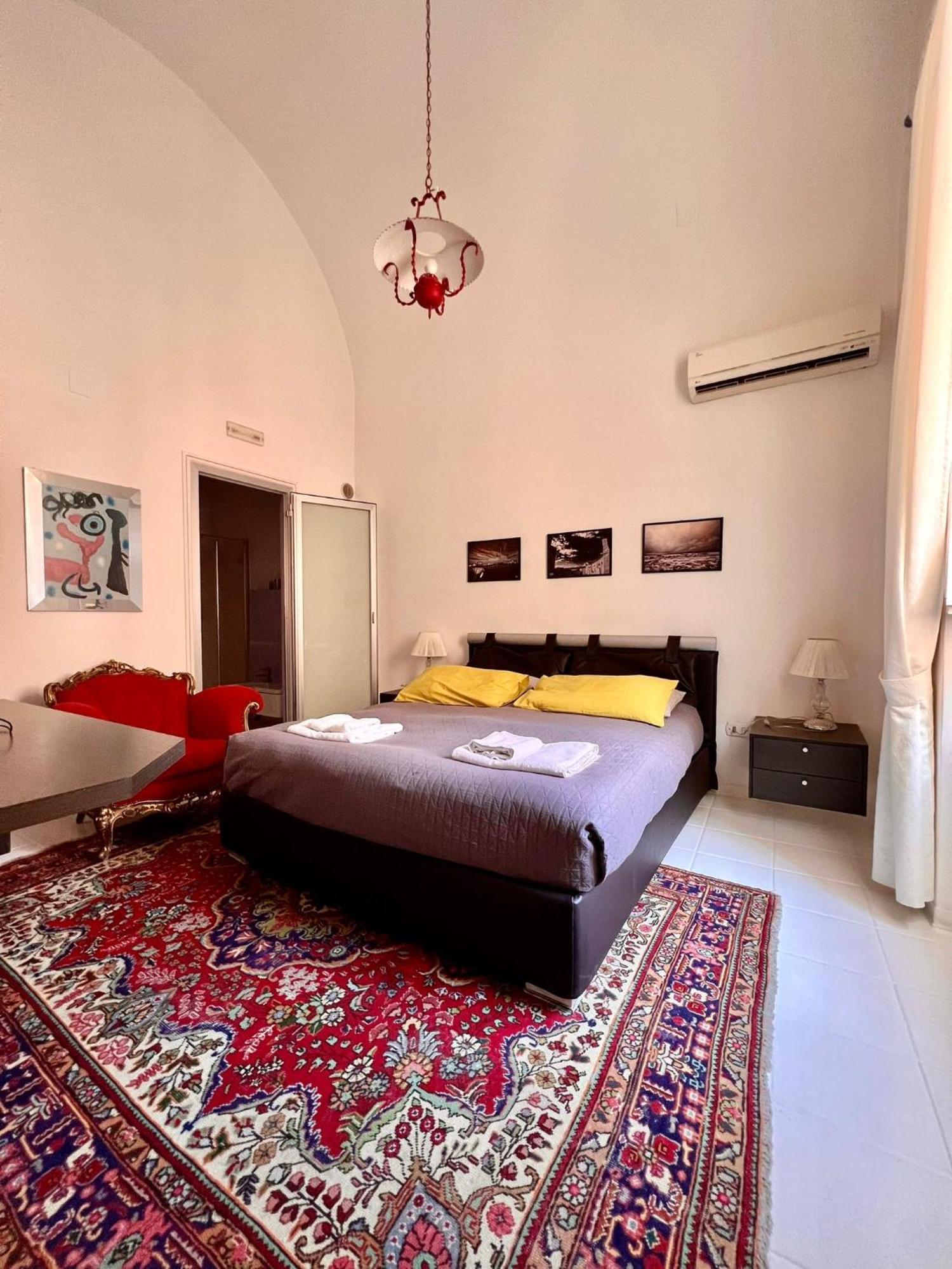 Saint Patrick Guest House Barletta Exterior photo